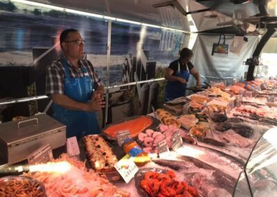 Marché Sauveterre de Guyenne